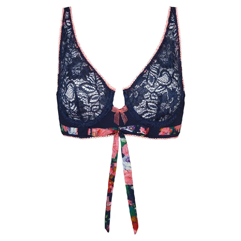 mastectomy form-fitting braArlo High Lace Bra