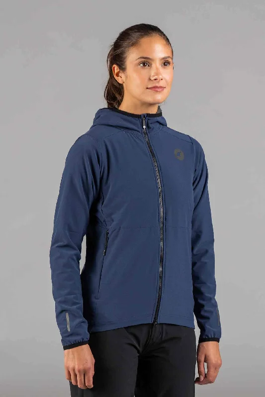 Women's Coats with BeltWomen's Range Trail Insulated Jacket