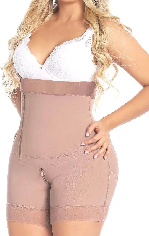 convertible bra with multiple wear options09350 Faja Estraple con cierre de lado