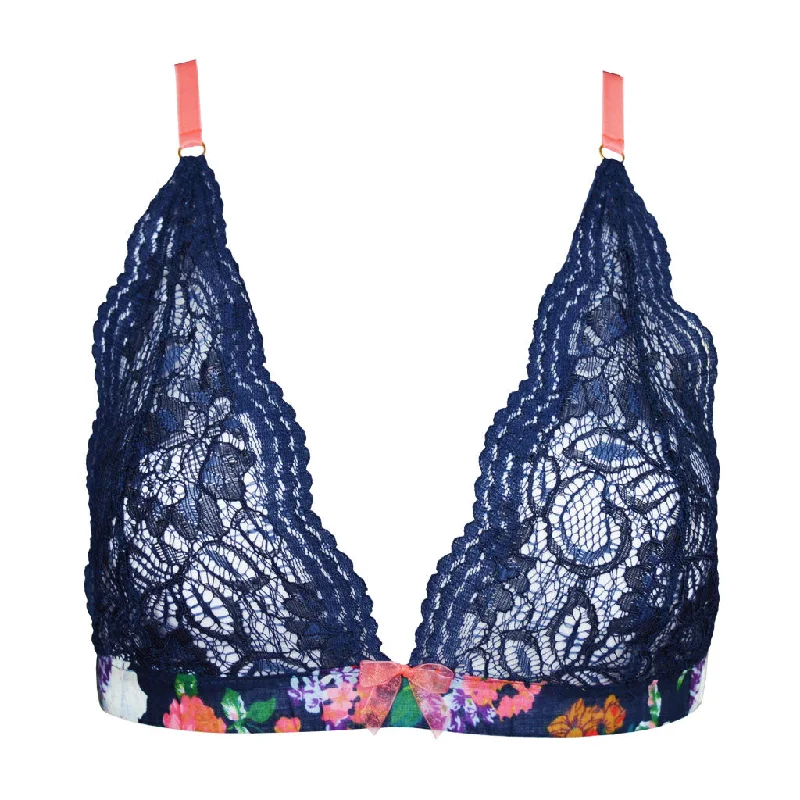 plus-size wireless braWillow Lace Triangle Bra