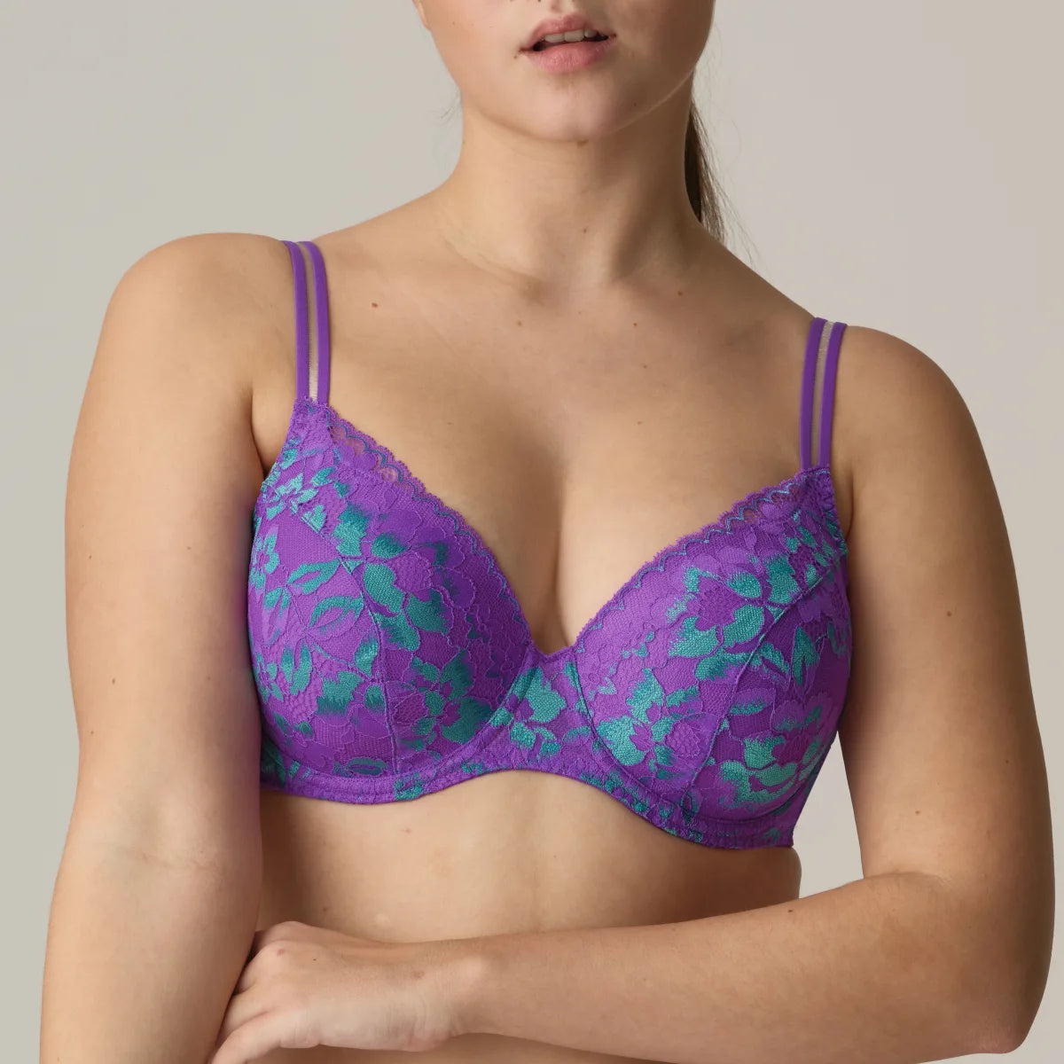 lace underwire bra for special occasionsPrima Donna Twist Voorgevormde Bh Hartvorm - Verao 0242370 - Italian Acai