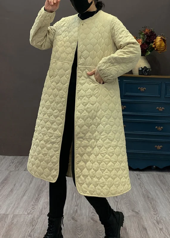 Women's PeacoatsWomen Beige O Neck Pockets Fine Cotton Filled Coat Winter