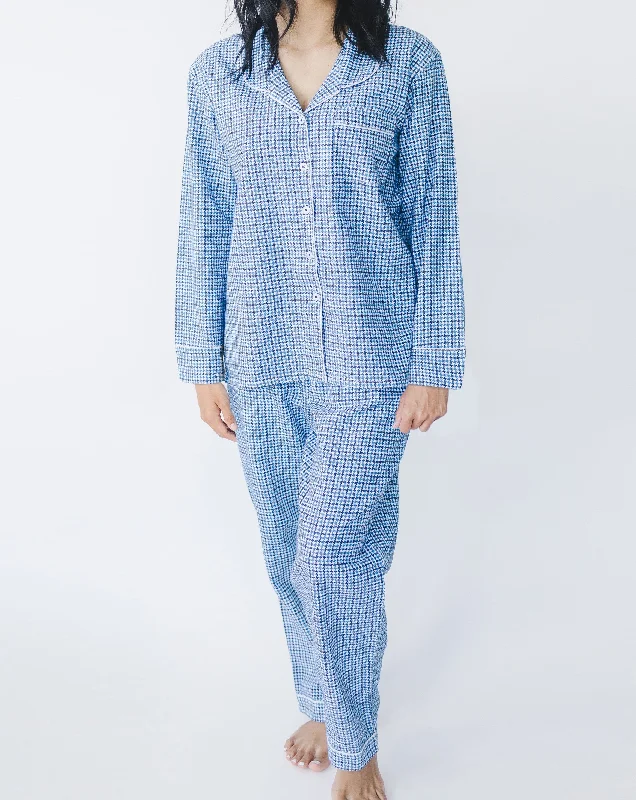 women's pajamas with a touch of eleganceMyra Blue Houndstooth Women's Long Sleeve Shirt & Pajama Set