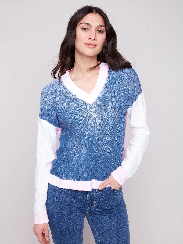 Women's Albanian Wool SweatersColor Block V-Neck Sweater - Denim