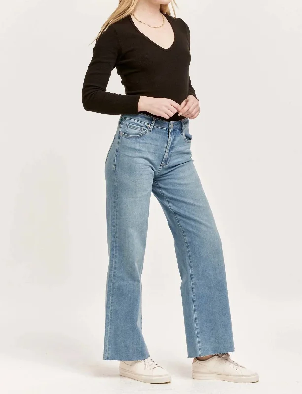 Women's Jodhpurs with PocketsFiona Artic Denim Jeans In Blue