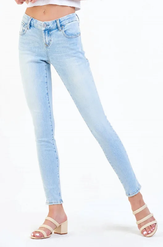 Women's Jodhpurs with Tapered LegJoyrich Low Rise Skinny Jean In Fiji