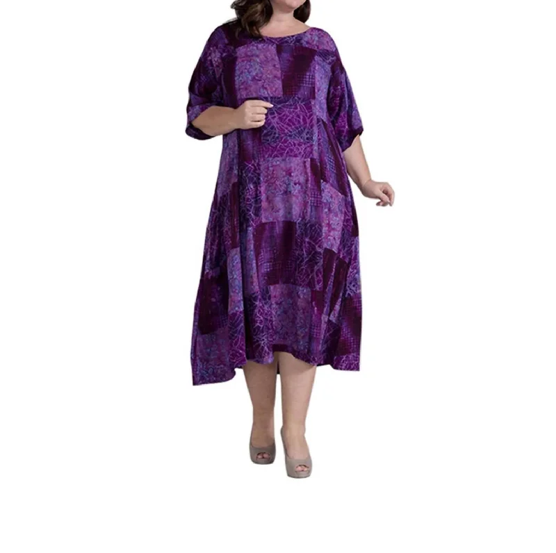 Women's Sweetheart-Back DressesRound Neck Short Sleeve Ojai Dress - Plus Size In Purple Haze