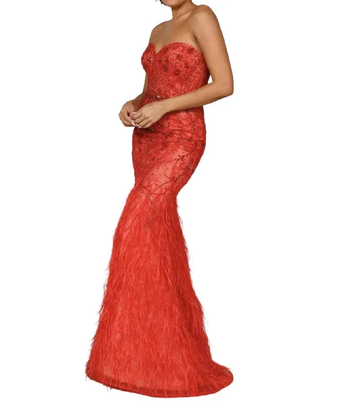 Women's High Collar DressesStrapless Long Tulle Pageant Dress In Red