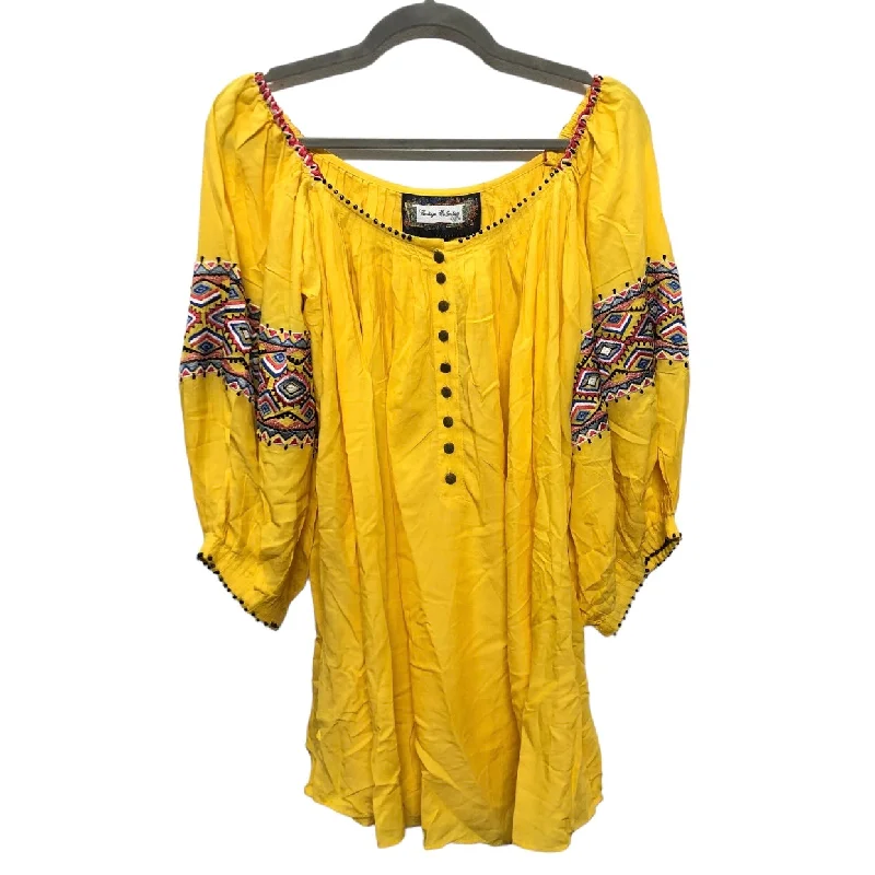 Women's Blouse with Shirt CollarTop 3/4 Sleeve By Cmb In Yellow, Size: L