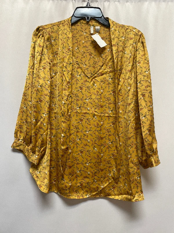 Women's Blouse with Wide CollarTop Long Sleeve By Cato In Yellow, Size: L