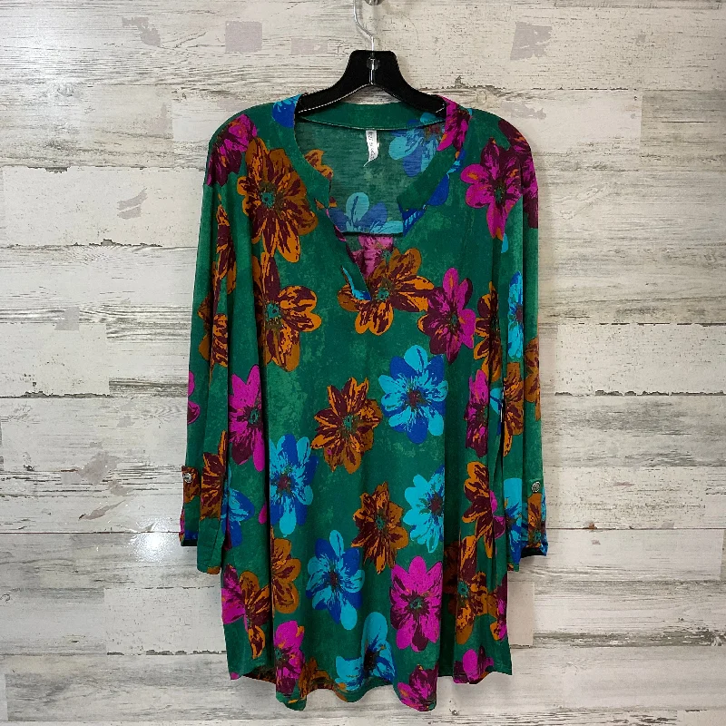 Women's Blouse with CollarTop Long Sleeve By DEAR SCARLETT In Green, Size: 3x